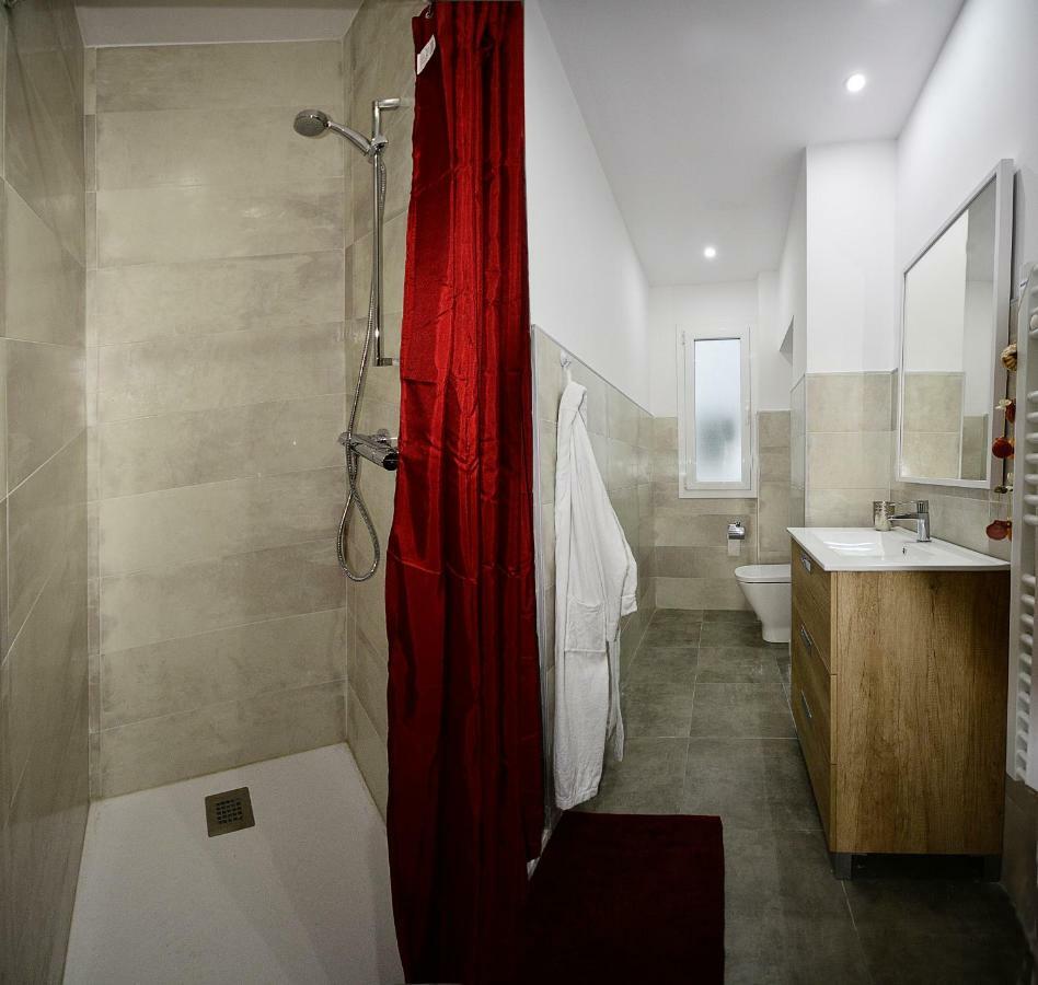 Casas Uva Plaza Mercado Logrono Luaran gambar