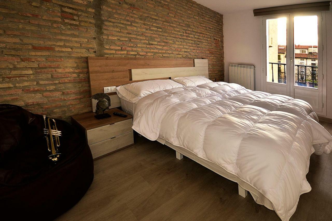 Casas Uva Plaza Mercado Logrono Luaran gambar